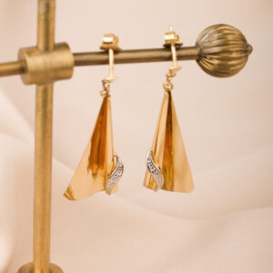 Unika guldörhängen