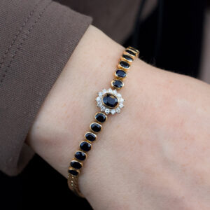 Diamant- och safirarmband