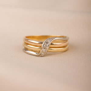 Trefärgad ring med diamanter – vit, gul & roséguld