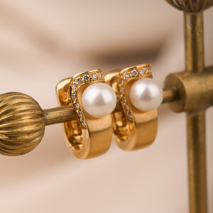 Juvelsörhängen med klickfästen