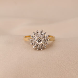 Gnistrande ring med fina detaljer
